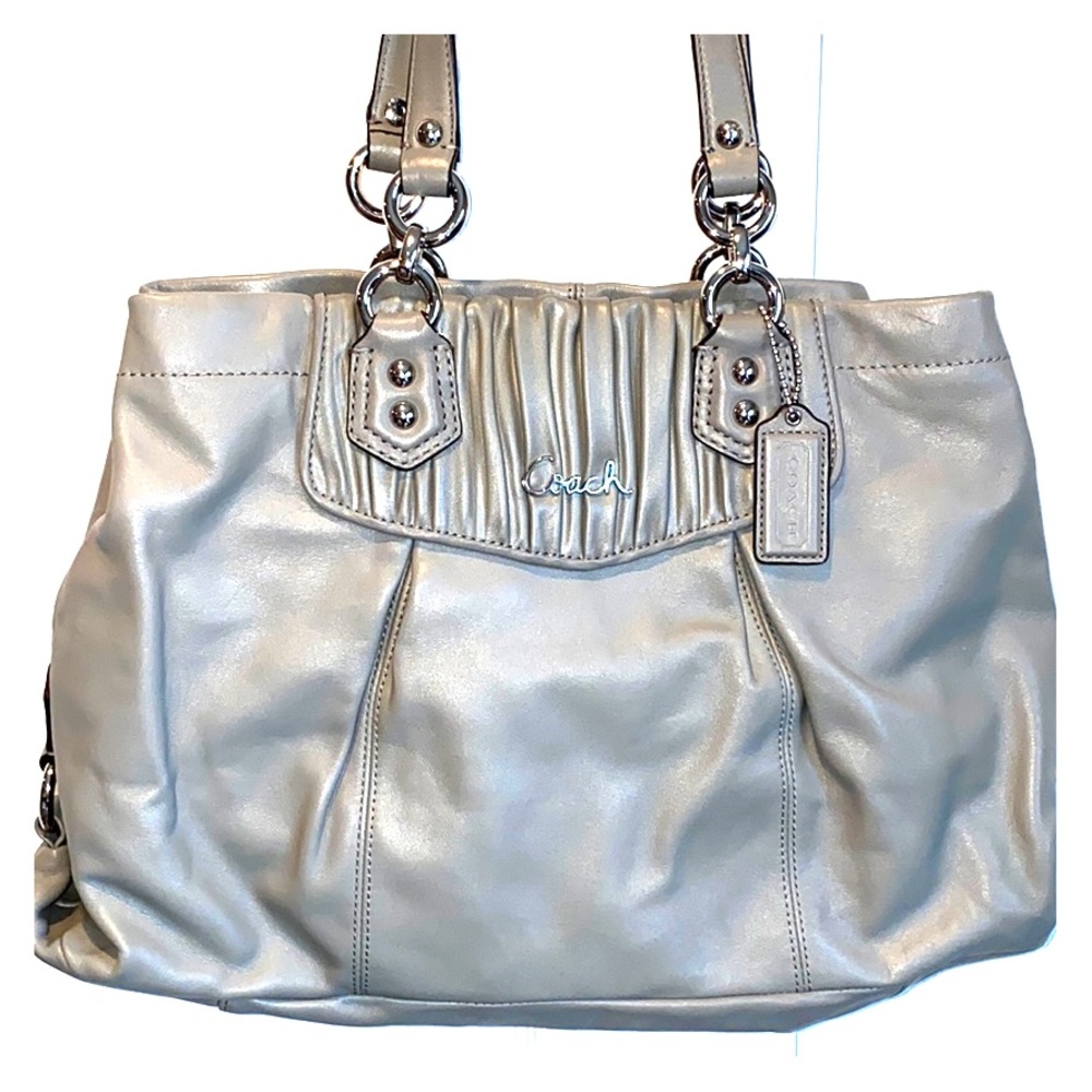 💯Authentic COACH HANDBAG 👜